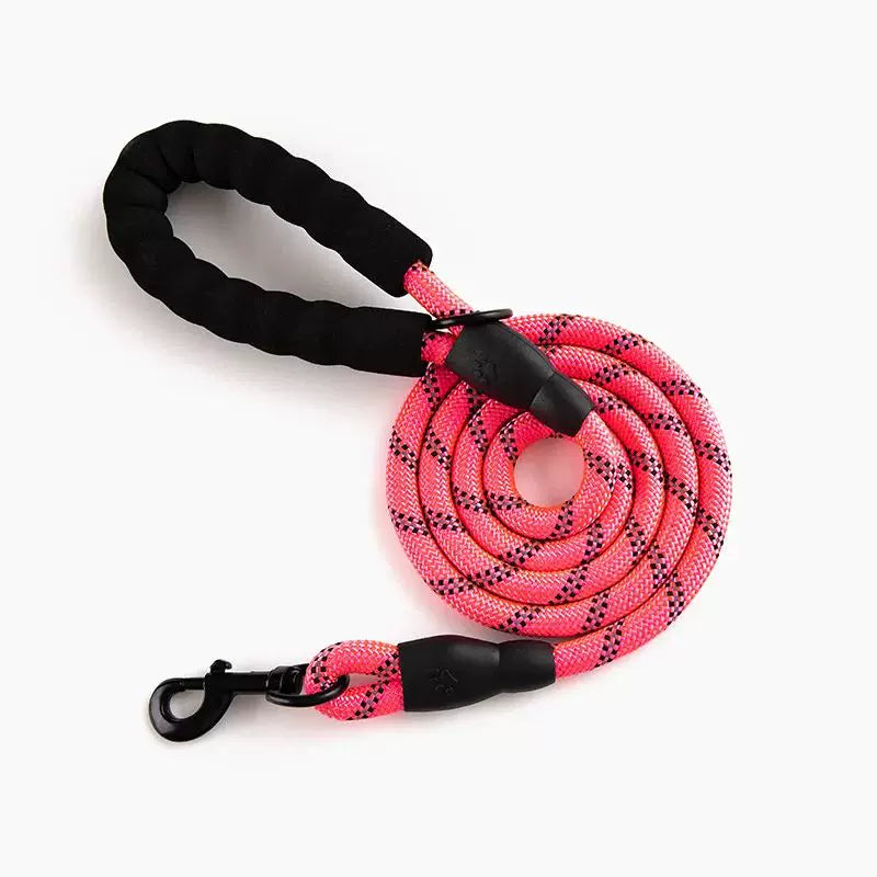 TrekGrip leash coiled detail